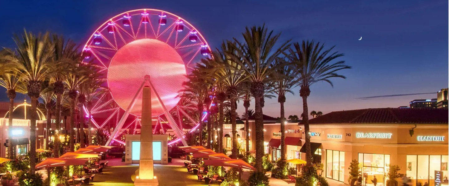 Irvine Spectrum at night